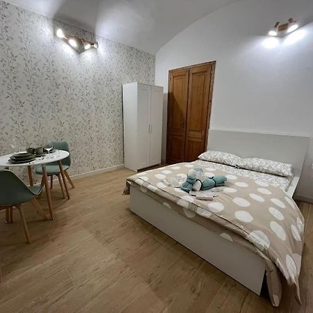 Maison Vivien, Appartamento Nel Cuore Di Torino. ภายนอก รูปภาพ